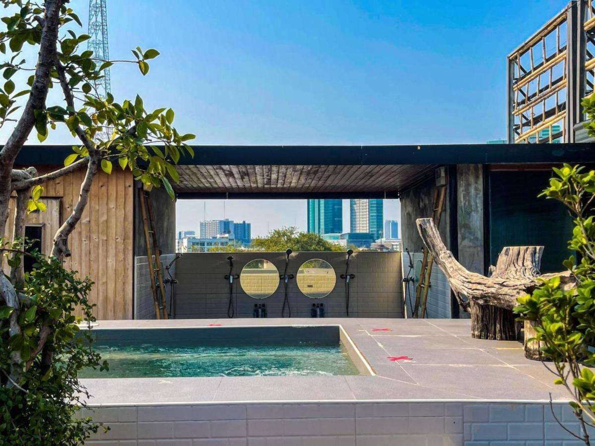 Blu Cabin Gay Poshtel Bangkok Extérieur photo