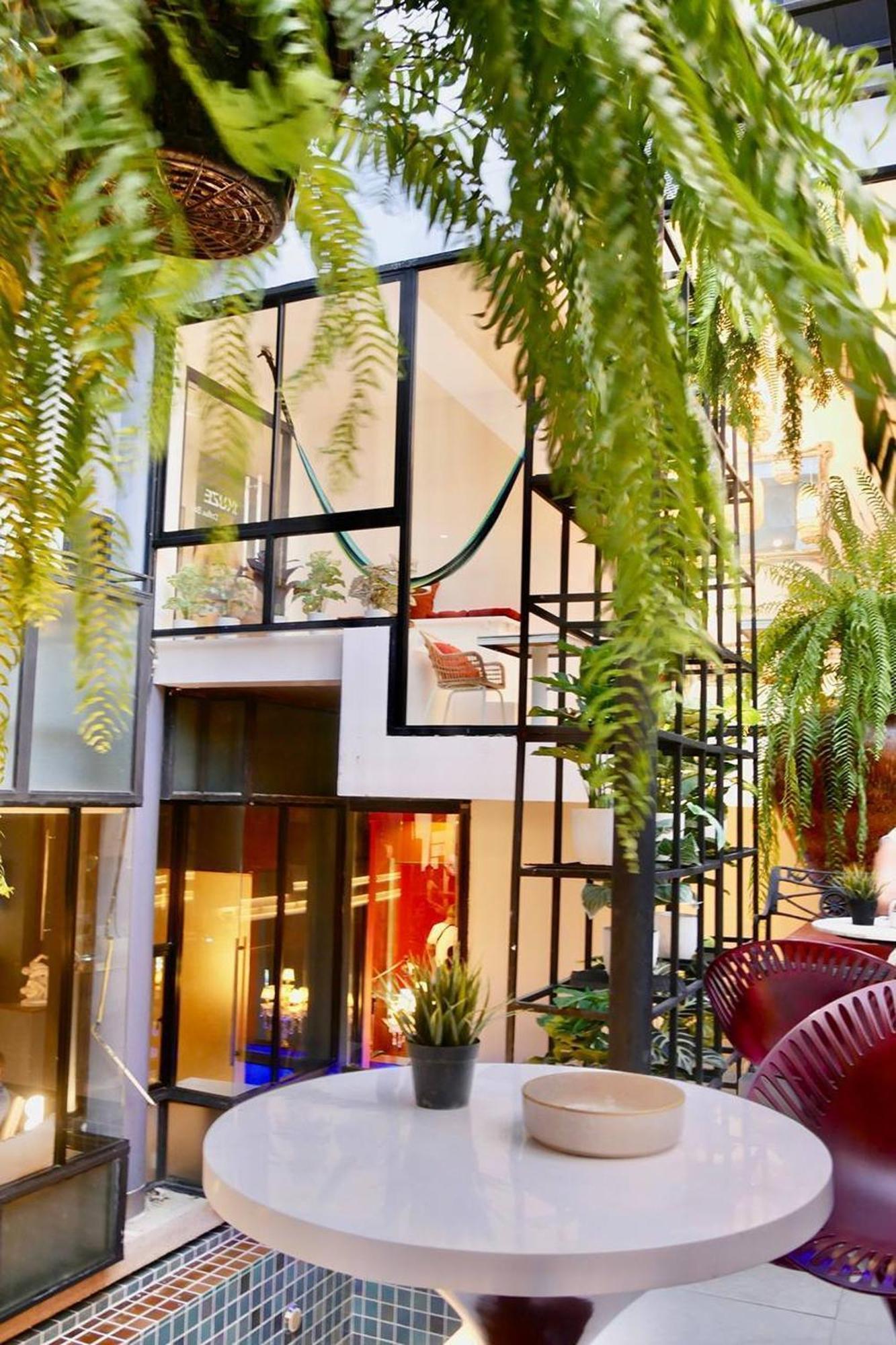 Blu Cabin Gay Poshtel Bangkok Extérieur photo