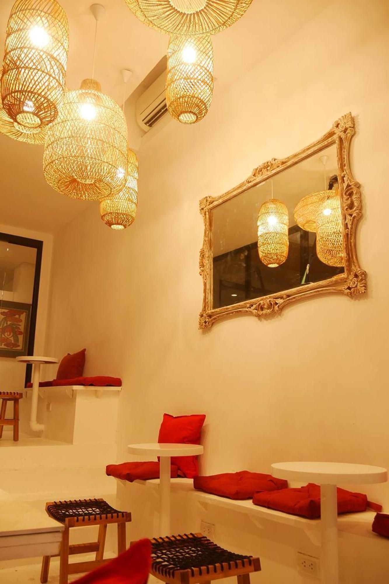 Blu Cabin Gay Poshtel Bangkok Extérieur photo