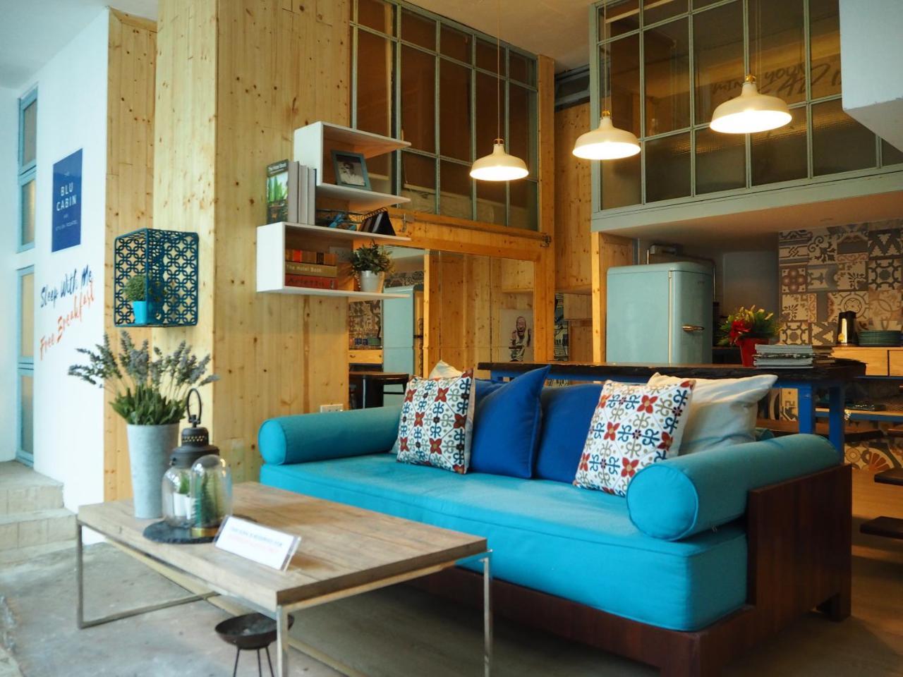 Blu Cabin Gay Poshtel Bangkok Extérieur photo